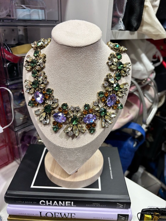 J. Crew Jewelry - J. Crew Vintage Floral Statement Necklace